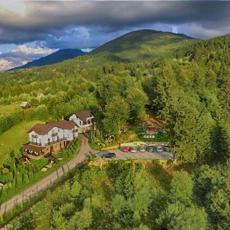 Hotel Alpina Panoramic Moisei Exteriér fotografie